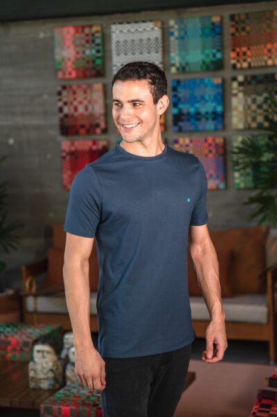 Camiseta Giornatta Azul Marinho com Tramado Azul Médio
