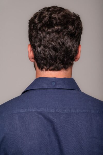 Camisa de Linho St. Tropez Azul Marinho Manga Longa - Imagem 4