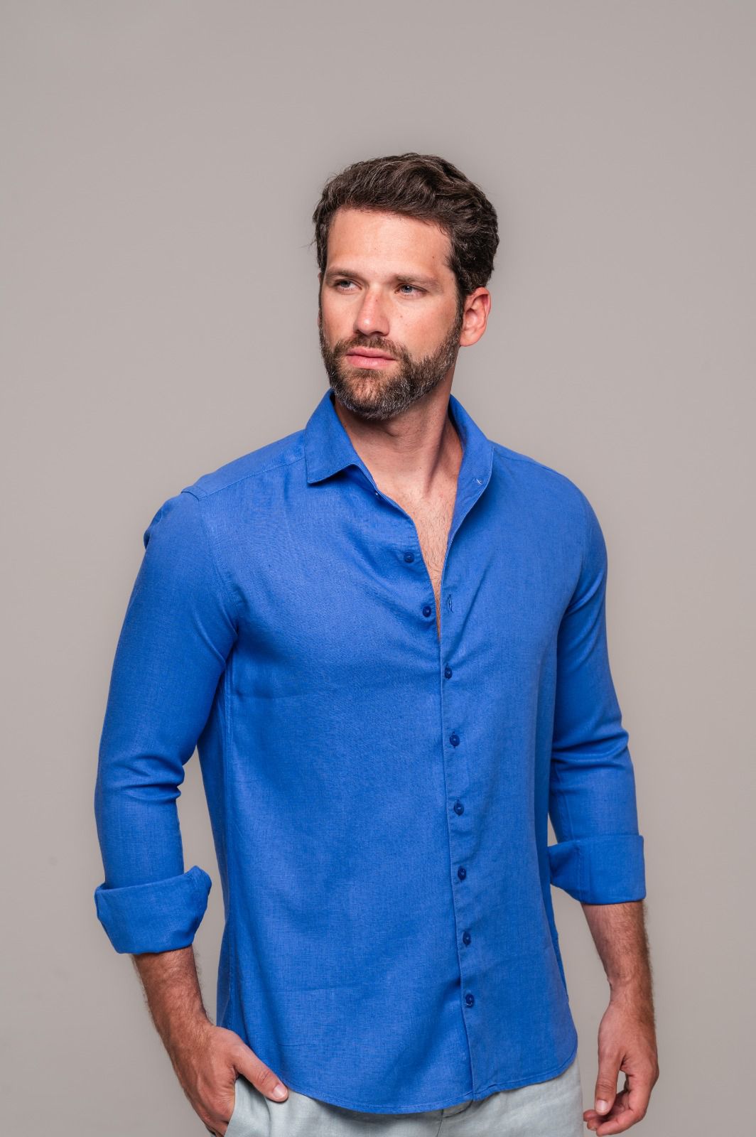 Camisa de Linho St. Tropez Azul Royal Manga Longa