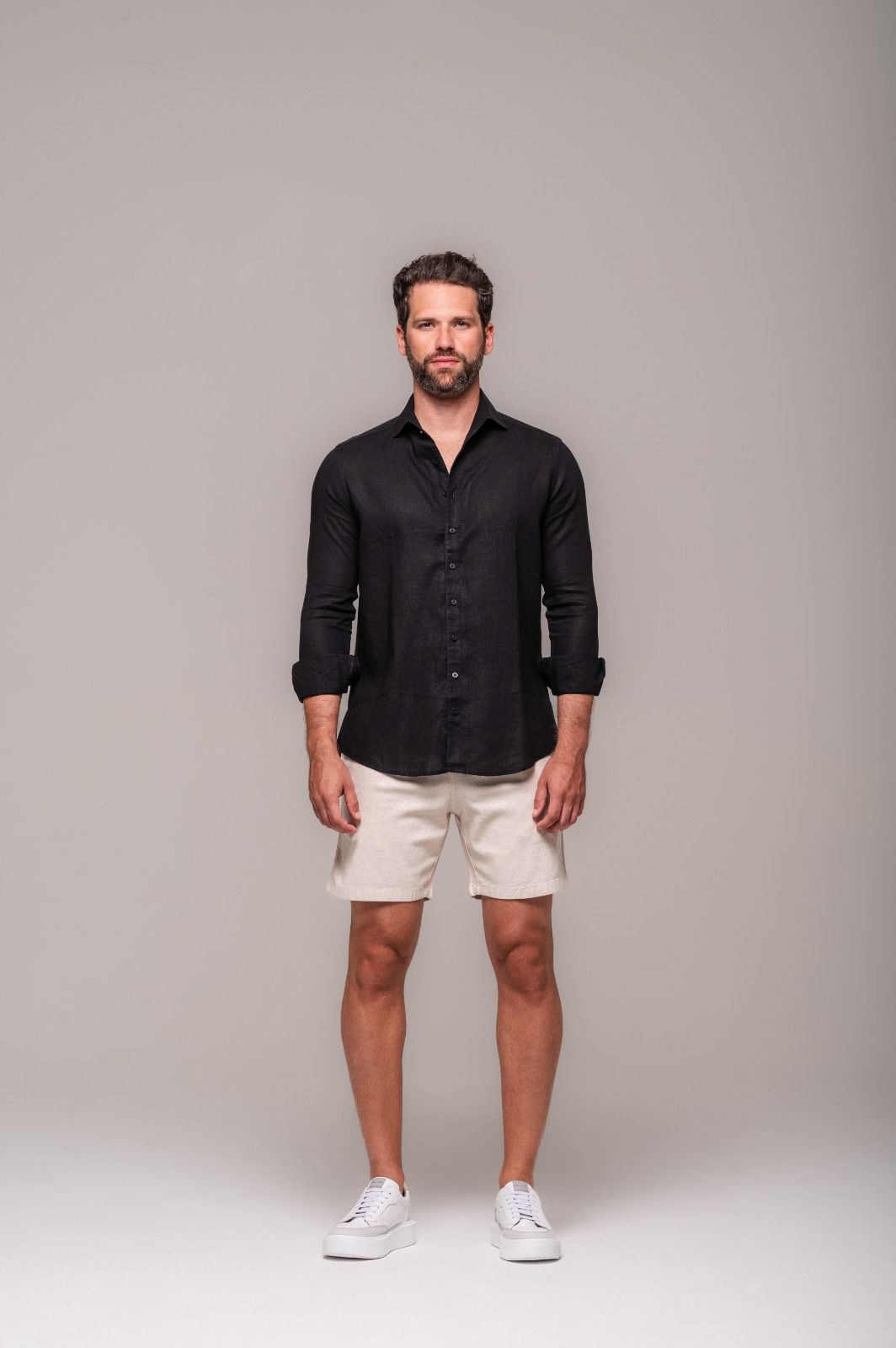 Camisa de Linho St. Tropez Preta Manga Longa - Imagem 4