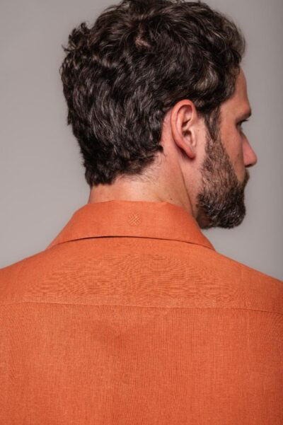 Camisa de Linho St. Tropez Trufa Manga Longa - Imagem 4