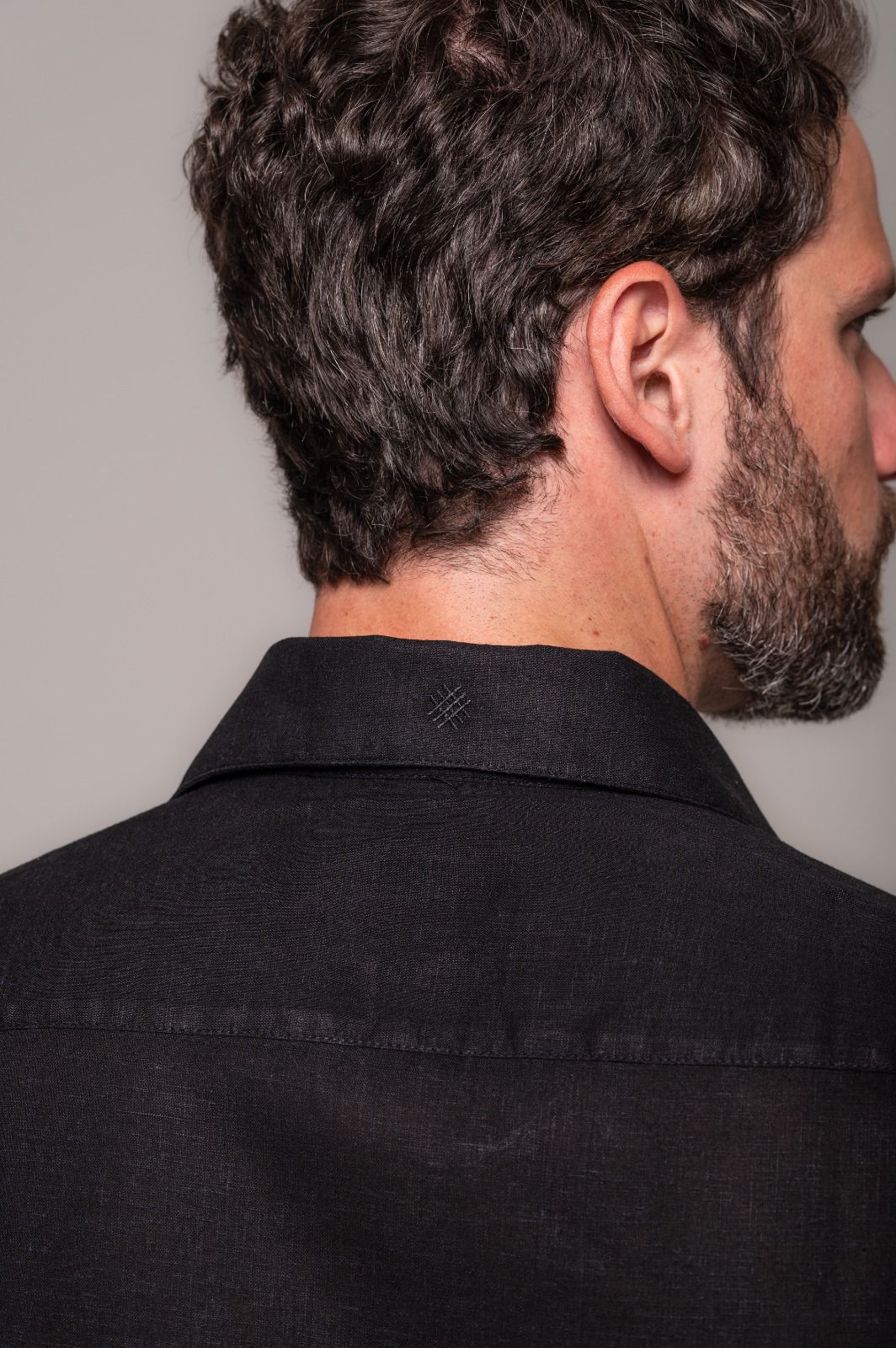 Camisa de Linho St. Tropez Preta Manga Longa - Imagem 2