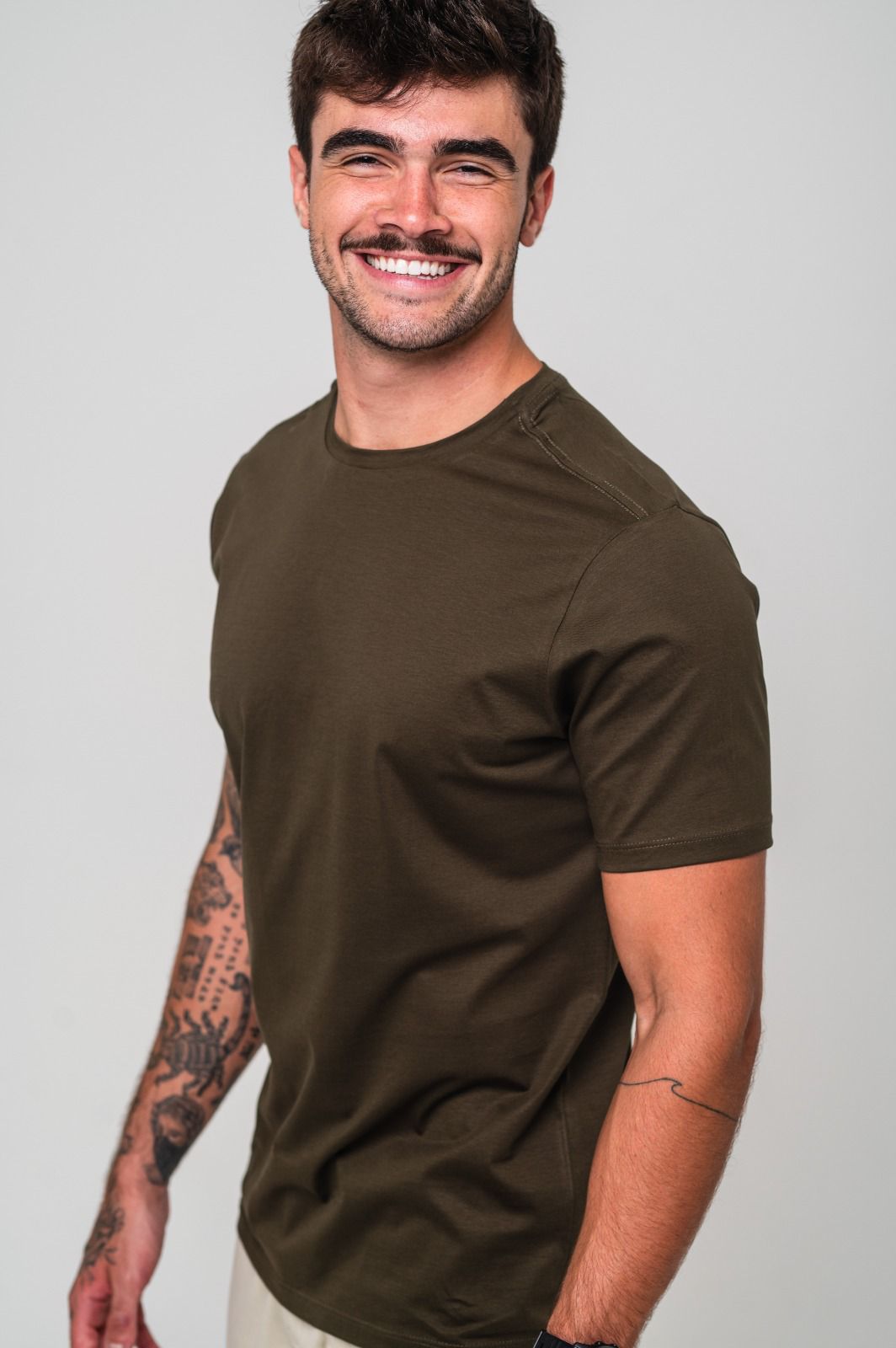 Camiseta Essenza Lumi Verde - Imagem 2