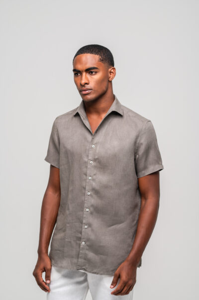 Camisa Capri Linho Irlandês Manga Curta Verde Militar