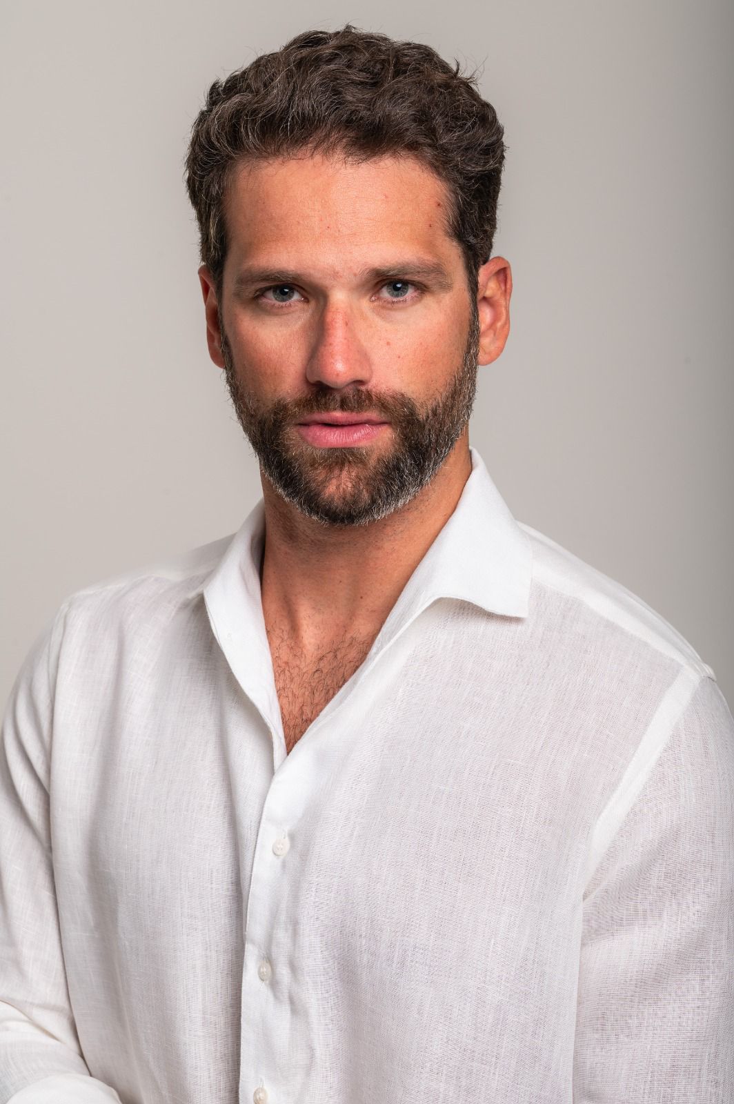 Camisa de Linho Irlandês Off White - Imagem 2